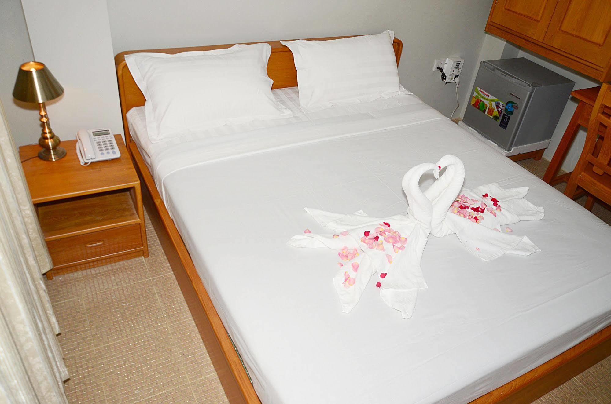 Hotel Yno ย่างกุ้ง ภายนอก รูปภาพ
